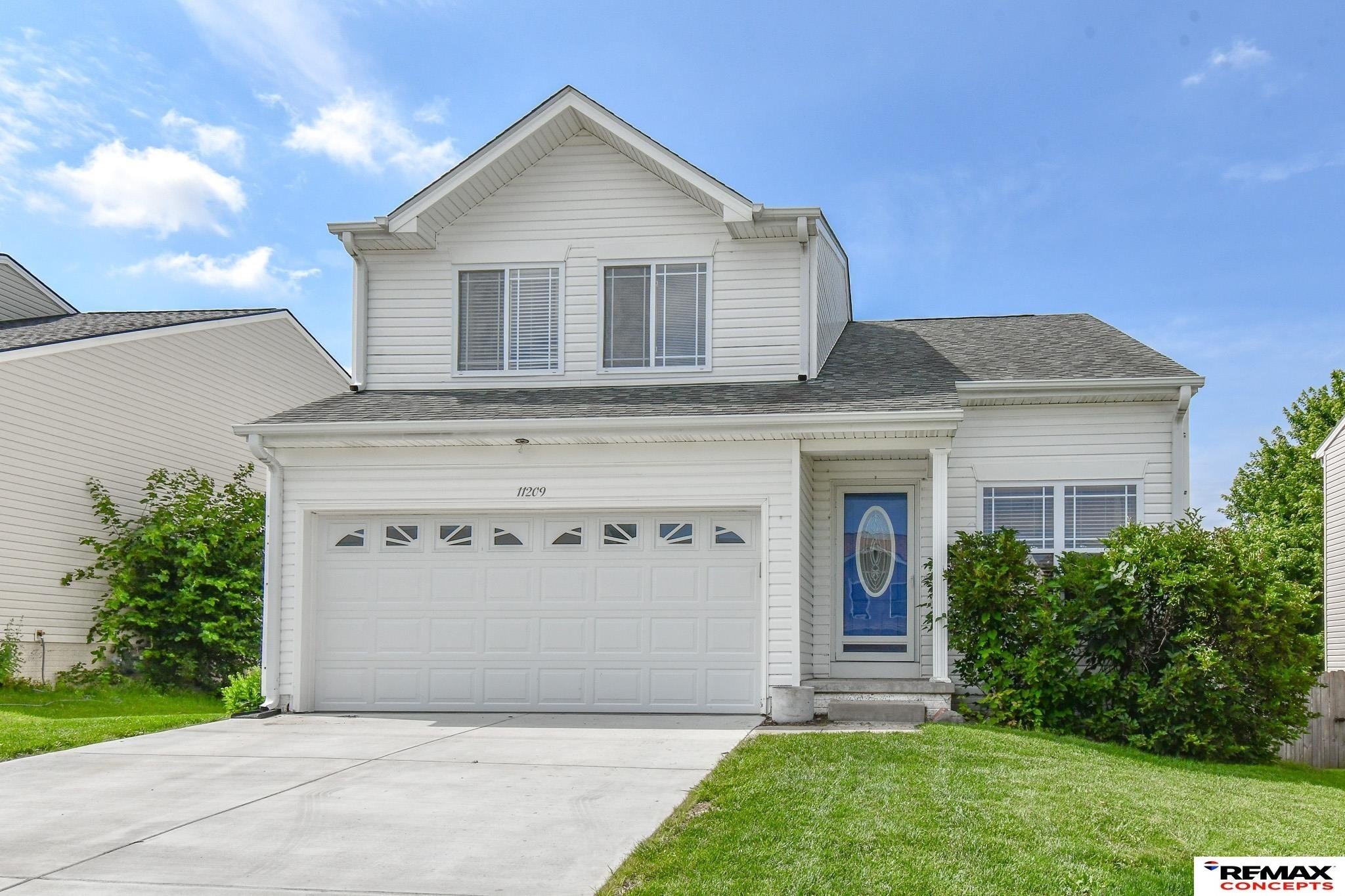 Single Family 3BR 3BA - 11209 Black Street, Omaha, NE