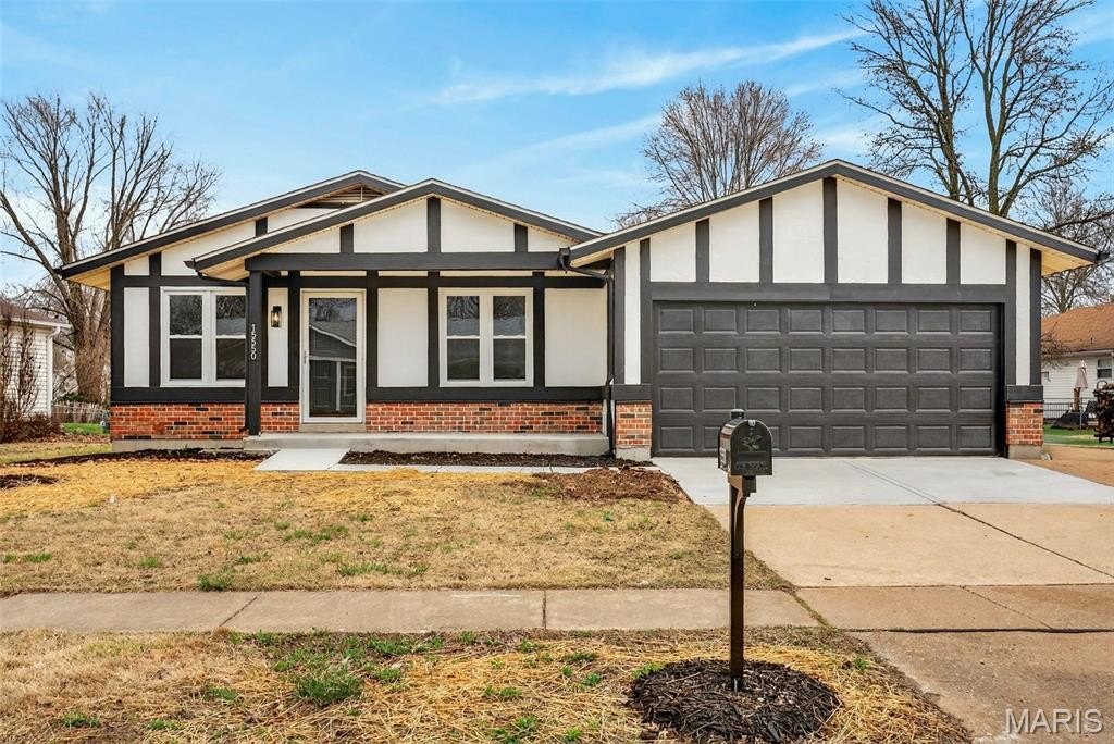 Single Family 3BR 2BA - 15550 Fox Plains Drive, Unincorporated, MO
