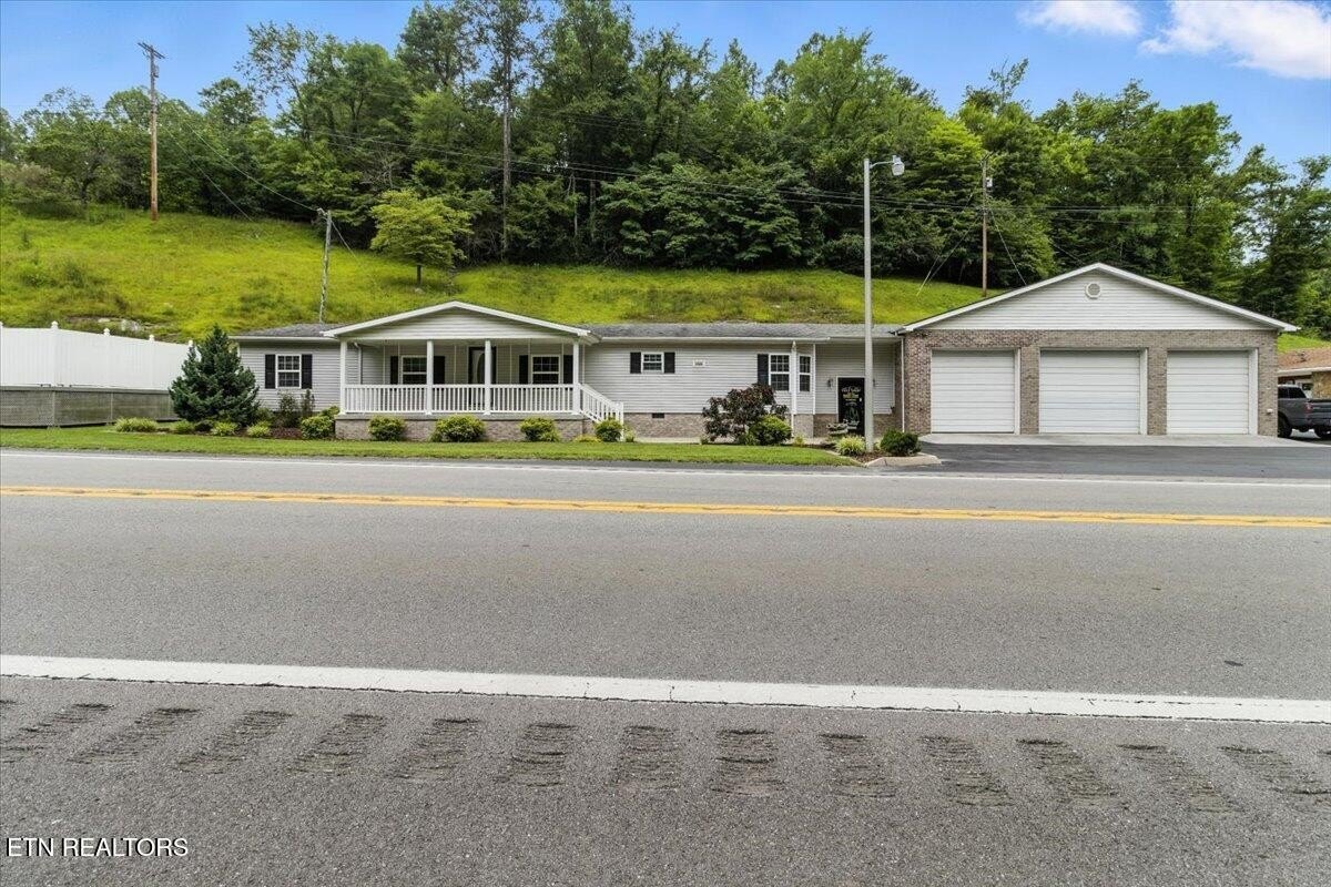 2953 US Hwy 119  