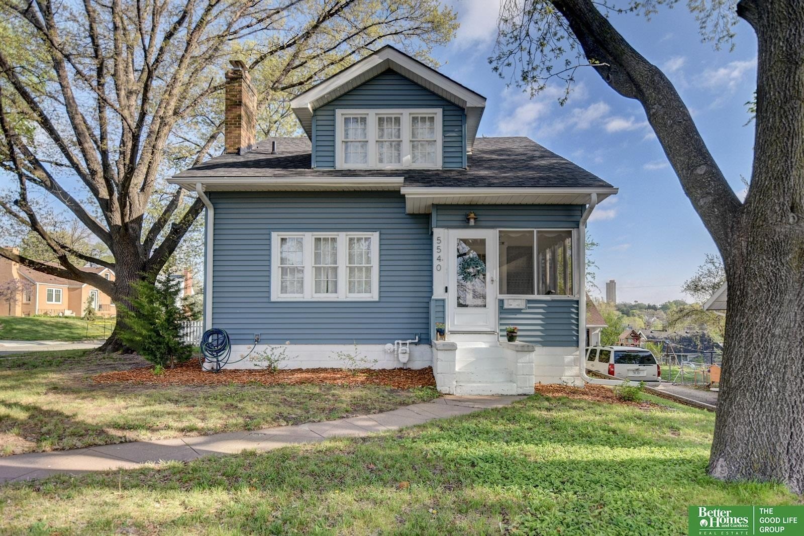 Single Family 4BR 3BA - 5540 Hickory Street, Omaha, NE