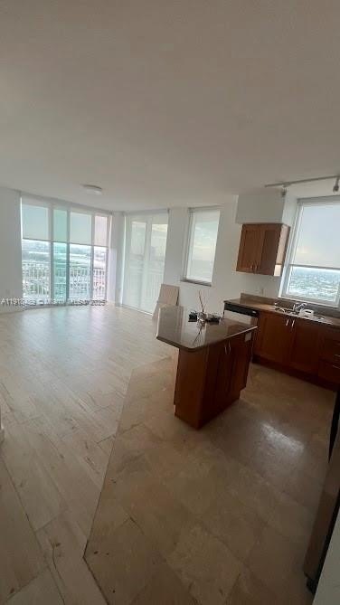 Condo 2BR 2BA - 1745 E Hallandale Beach Blvd, Hallandale  Beach, FL