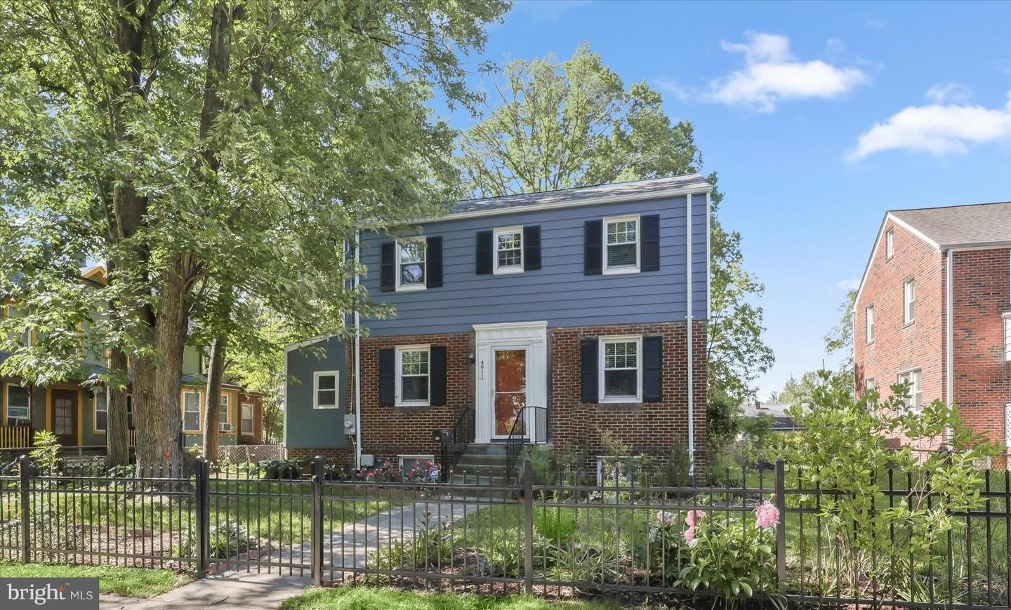 Single Family 3BR 4BA - 4911 RAVENSWOOD RD, RIVERDALE, MD