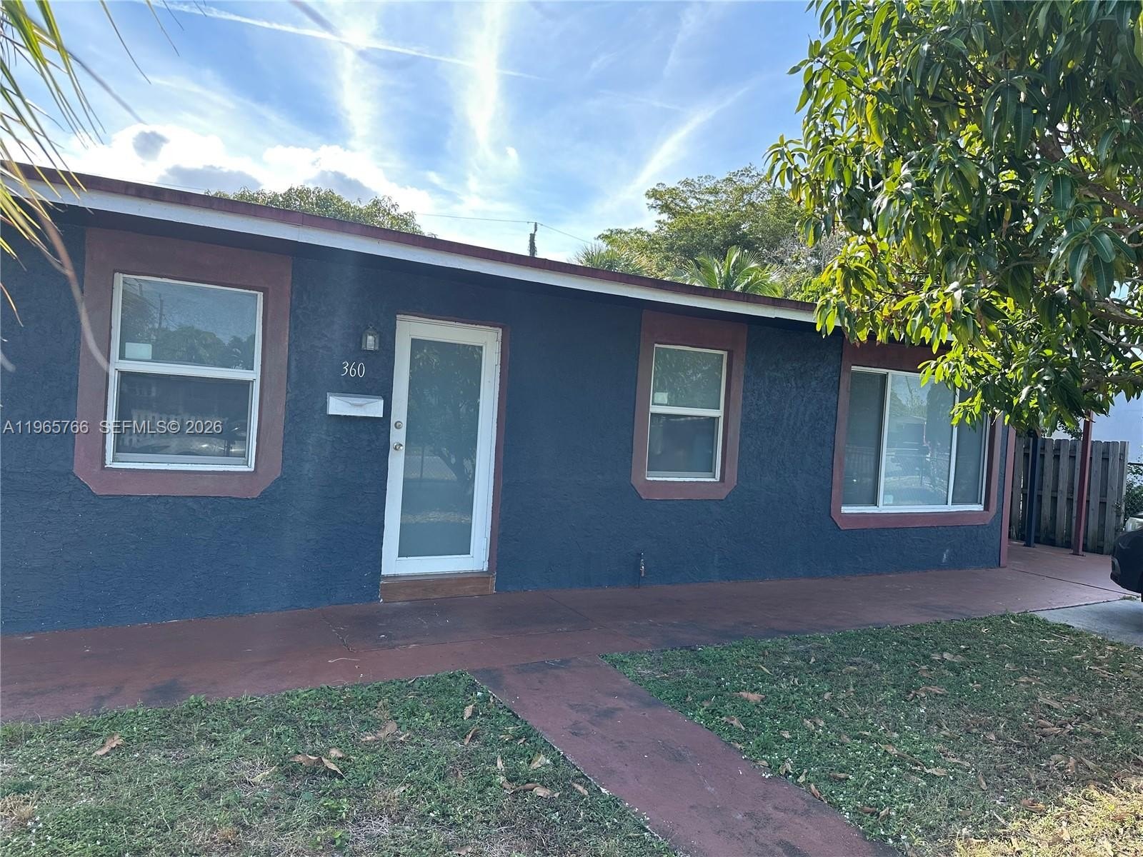 Single Family 3BR 2BA - 360 NW 15th Ct, Pompano Beach, FL