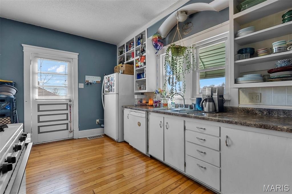 Single Family 2BR 1BA - 1501 N Main Street, Cape Girardeau, MO