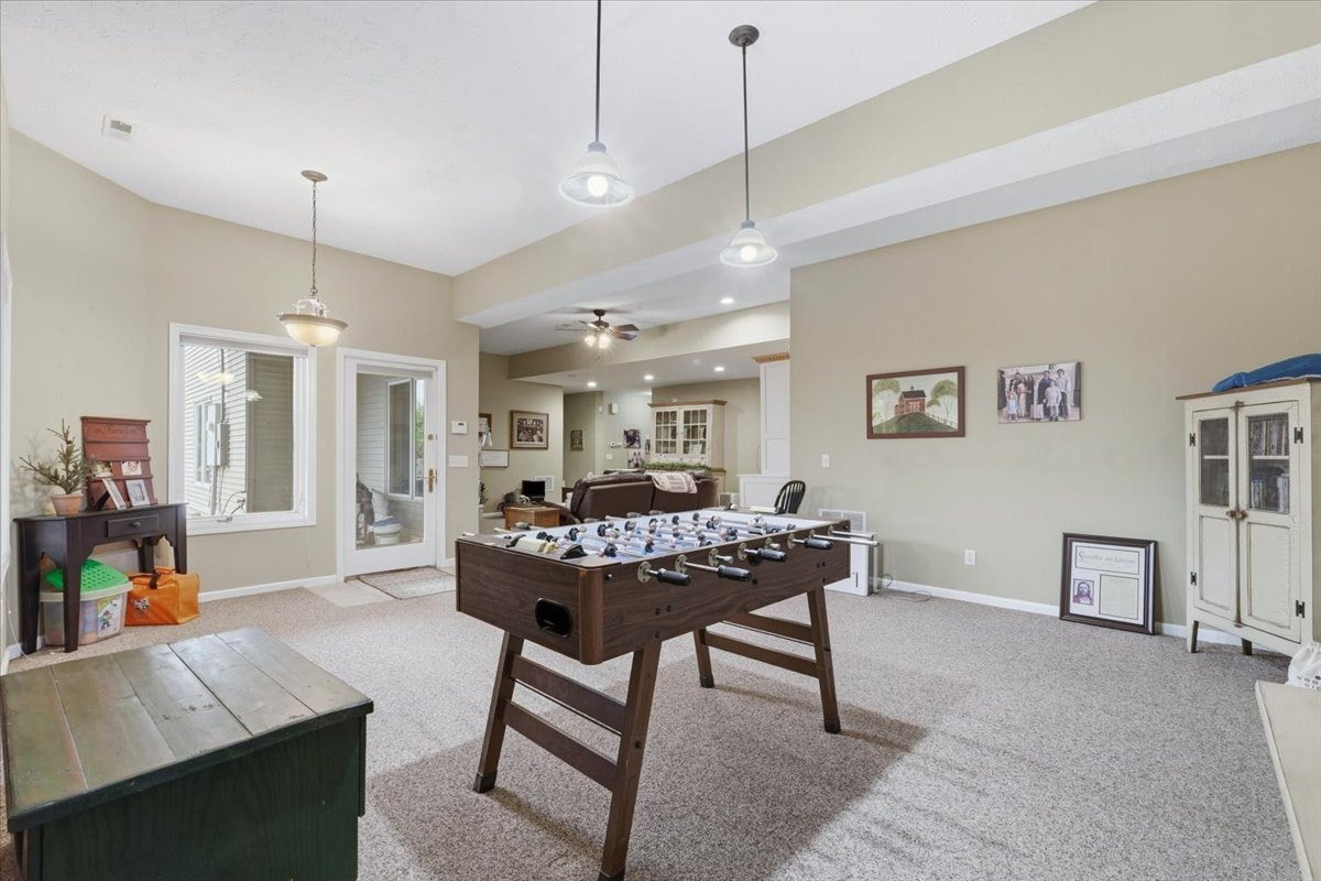 Single Family 4BR 5BA - 25906 Grace Circle, Glenwood, IA
