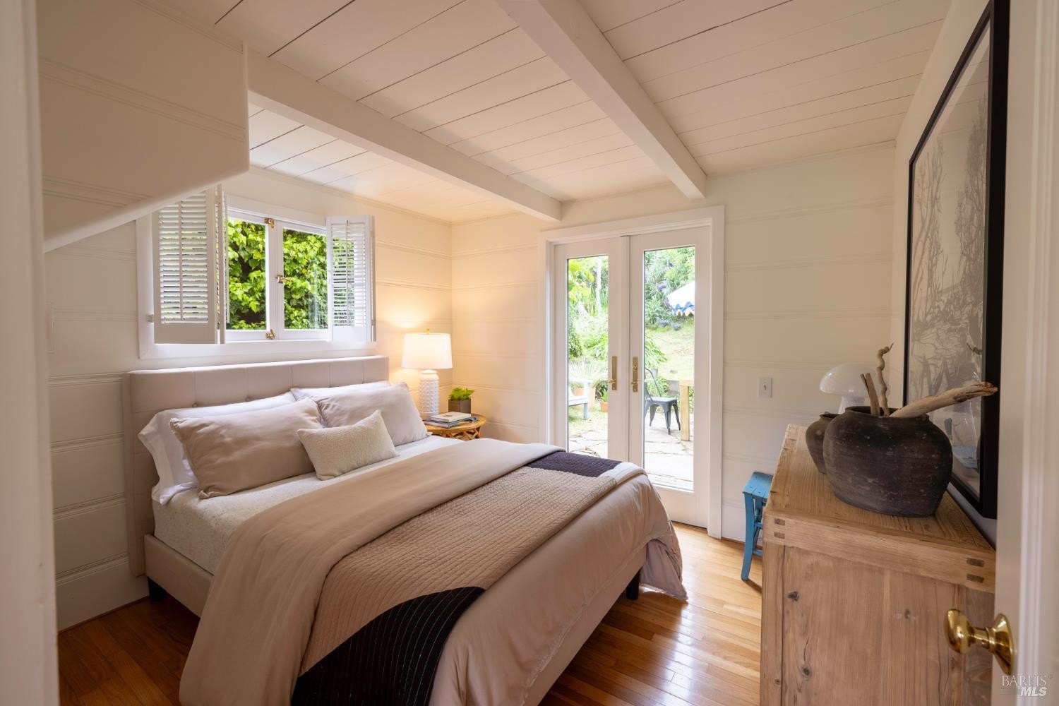 Single Family 2BR 2BA - 10 Park Avenue, Bolinas, CA