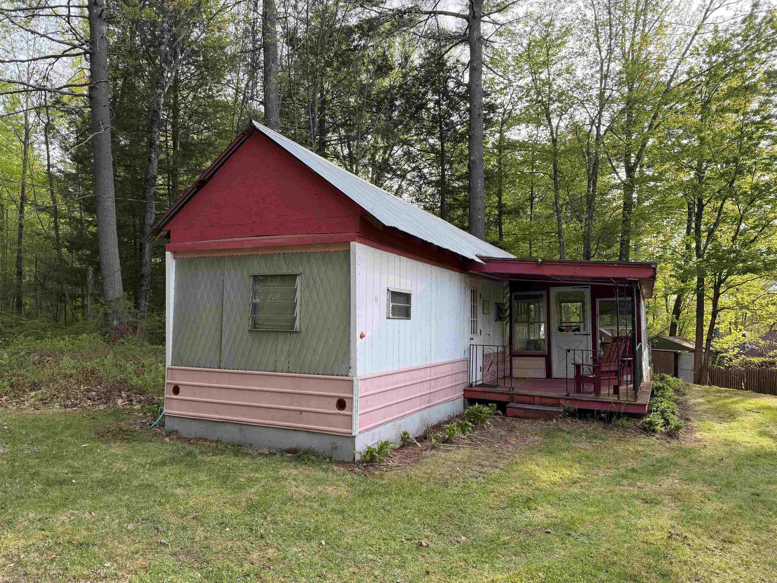 Manufactured Housing 2BR 1BA - 21 Hollow Lane, Gilford, NH