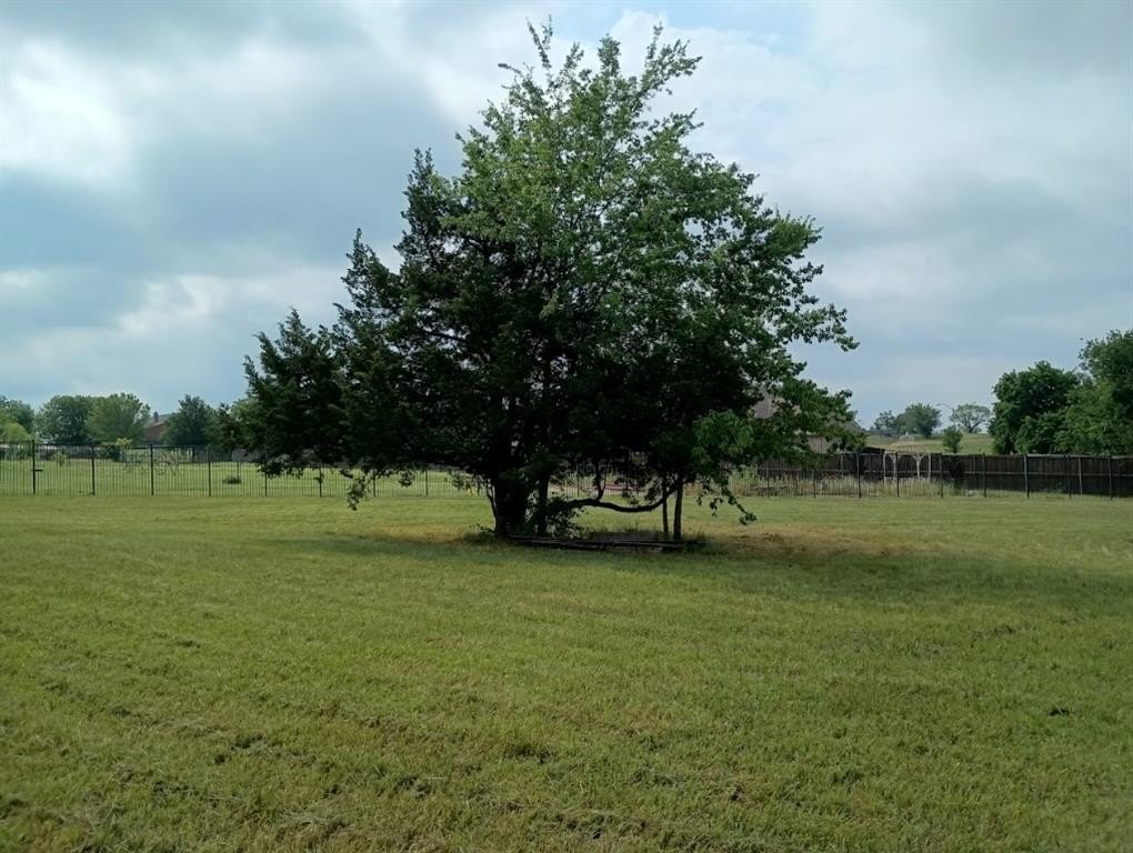Plots and Land - 3100 Briarcliff Circle, Gainesville, TX