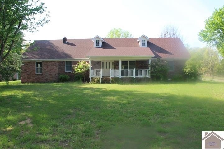 Single Family 3BR 2BA - 1441 E ST RT 80, Arlington, KY
