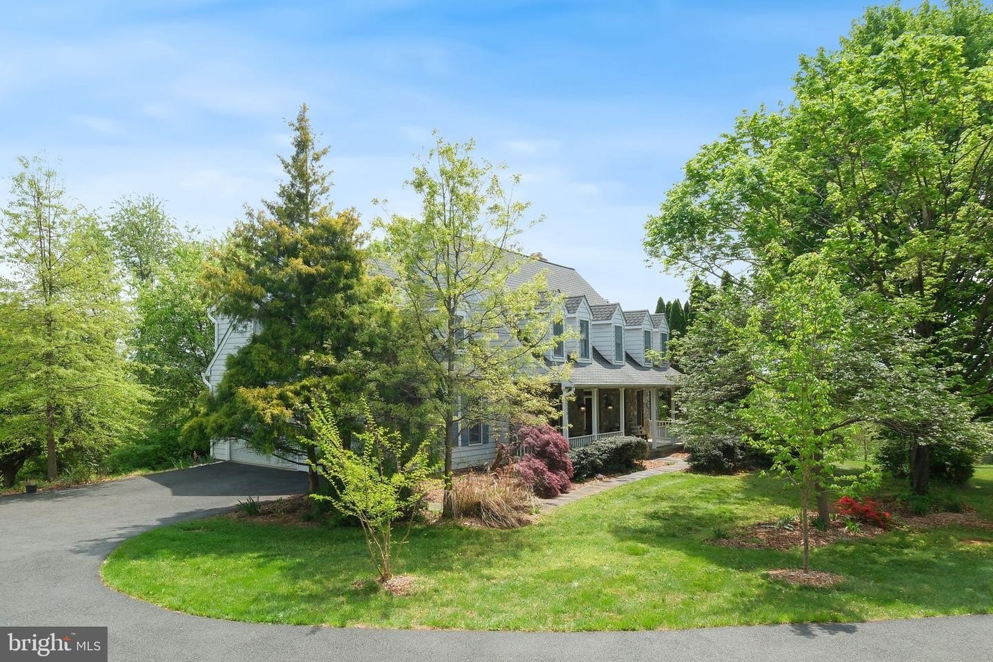Single Family 5BR 5BA - 22301 FLINTRIDGE DR, BROOKEVILLE, MD