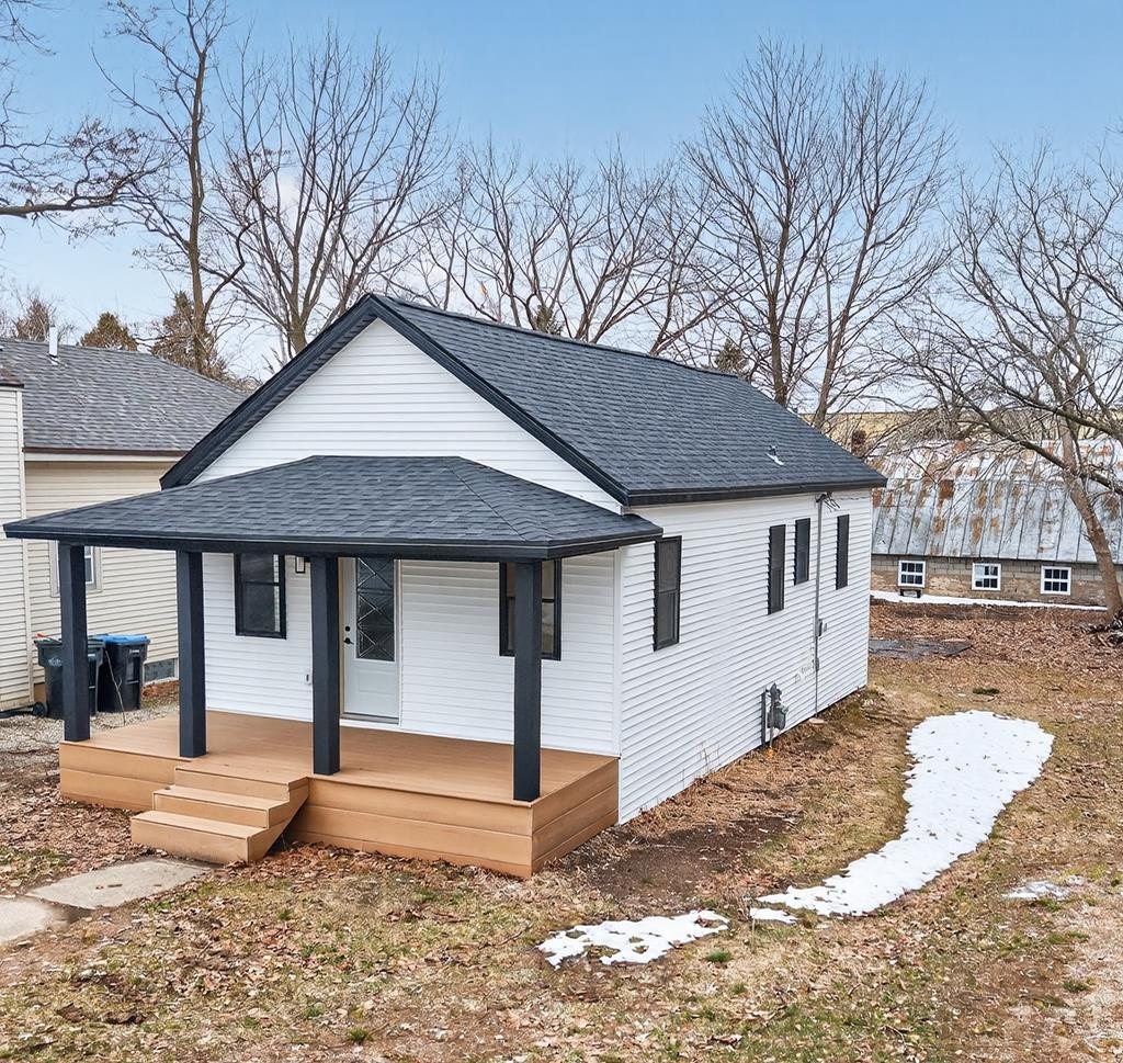 Other 2BR 1BA - 421 N 4th Ave, Sturgeon Bay, WI