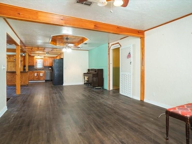 Single Family 3BR 2BA - 33 Park Lane, Gainesville, TX