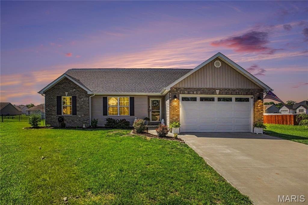 Single Family 3BR 2BA - 812 Bay Hill Boulevard, Union, MO