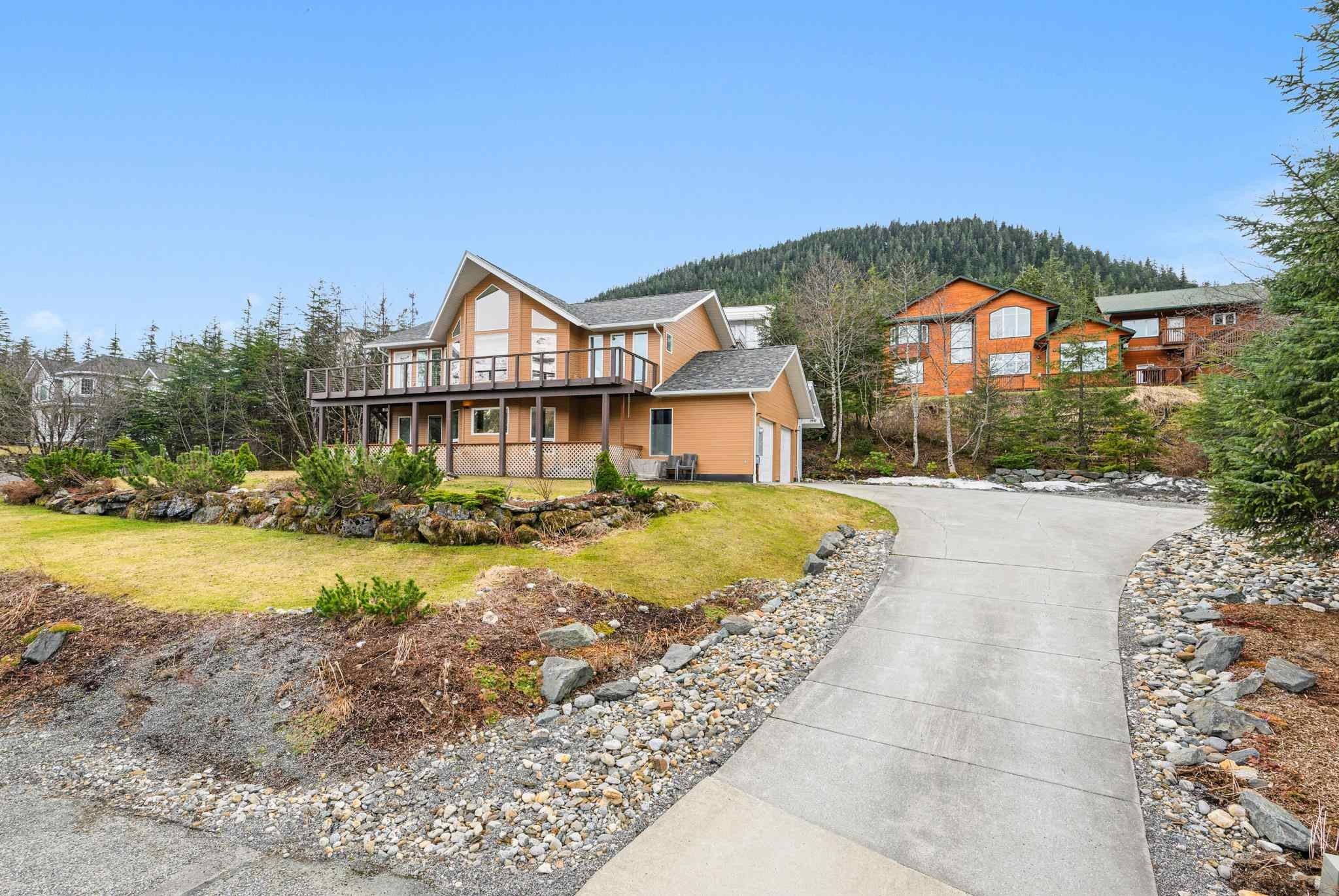 Single Family 3BR 3BA - 2917 Blueberry Hills Road S., Juneau, AK