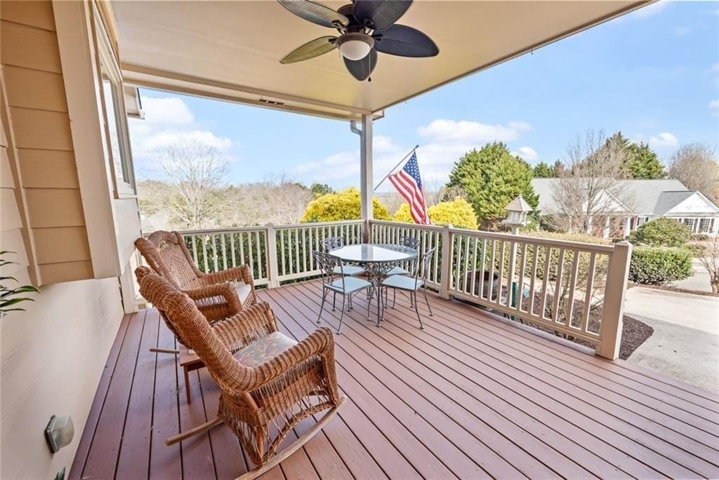 Single Family 4BR 4BA - 115 Mountain Falls Way, Canton, GA