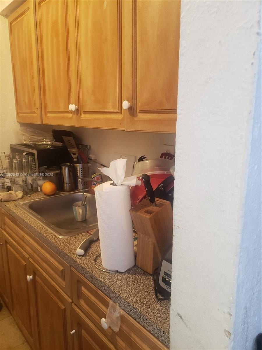 Four-plex 4BR - 2865 NW 22nd Ave, Miami, FL