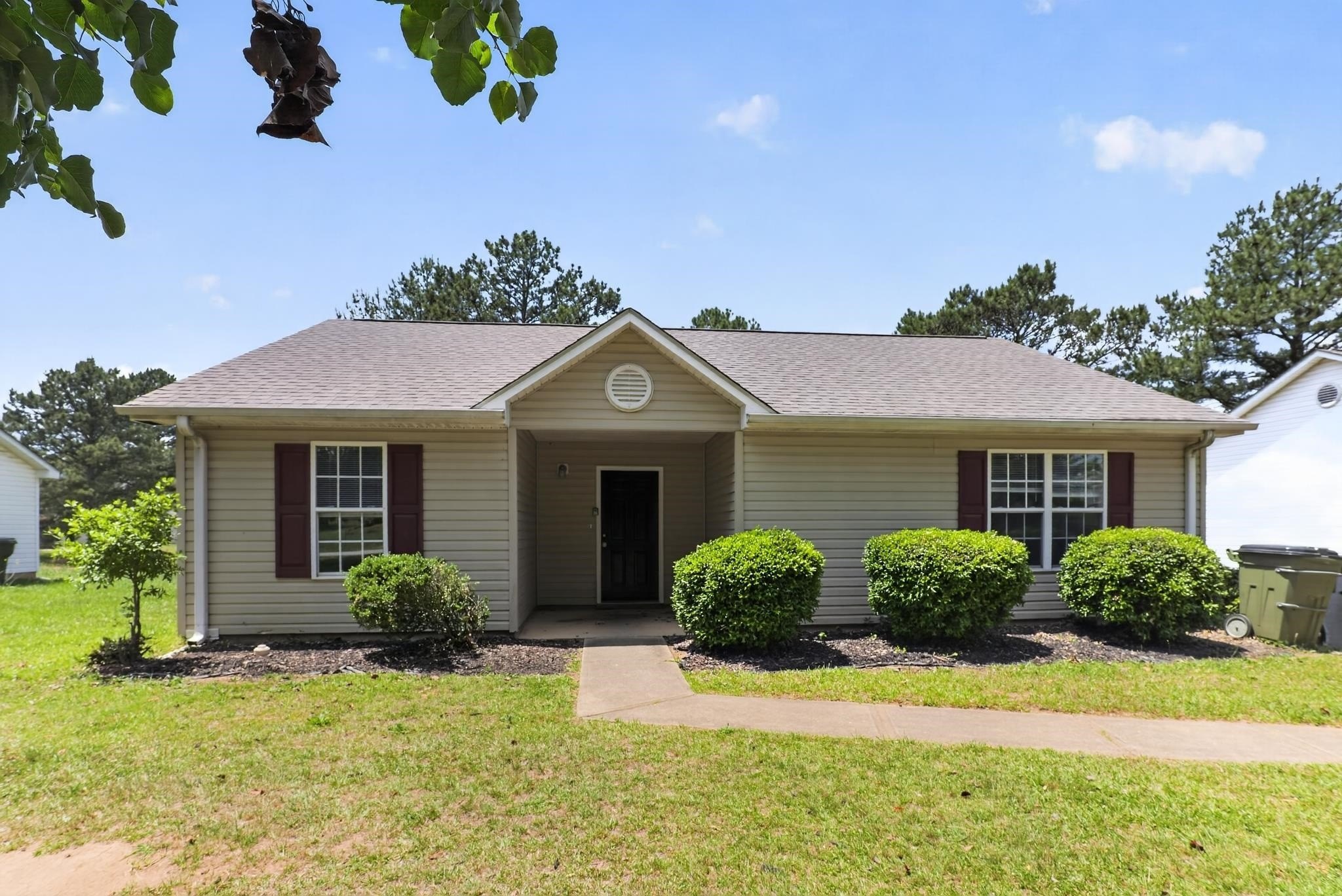 Single Family 3BR 2BA - 2004 Shalann Drive, Spartanburg, SC
