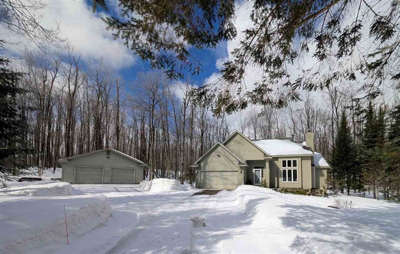 Single Family 4BR 3BA - 6019 & 6037 Forest Ridge, Harbor Springs, MI
