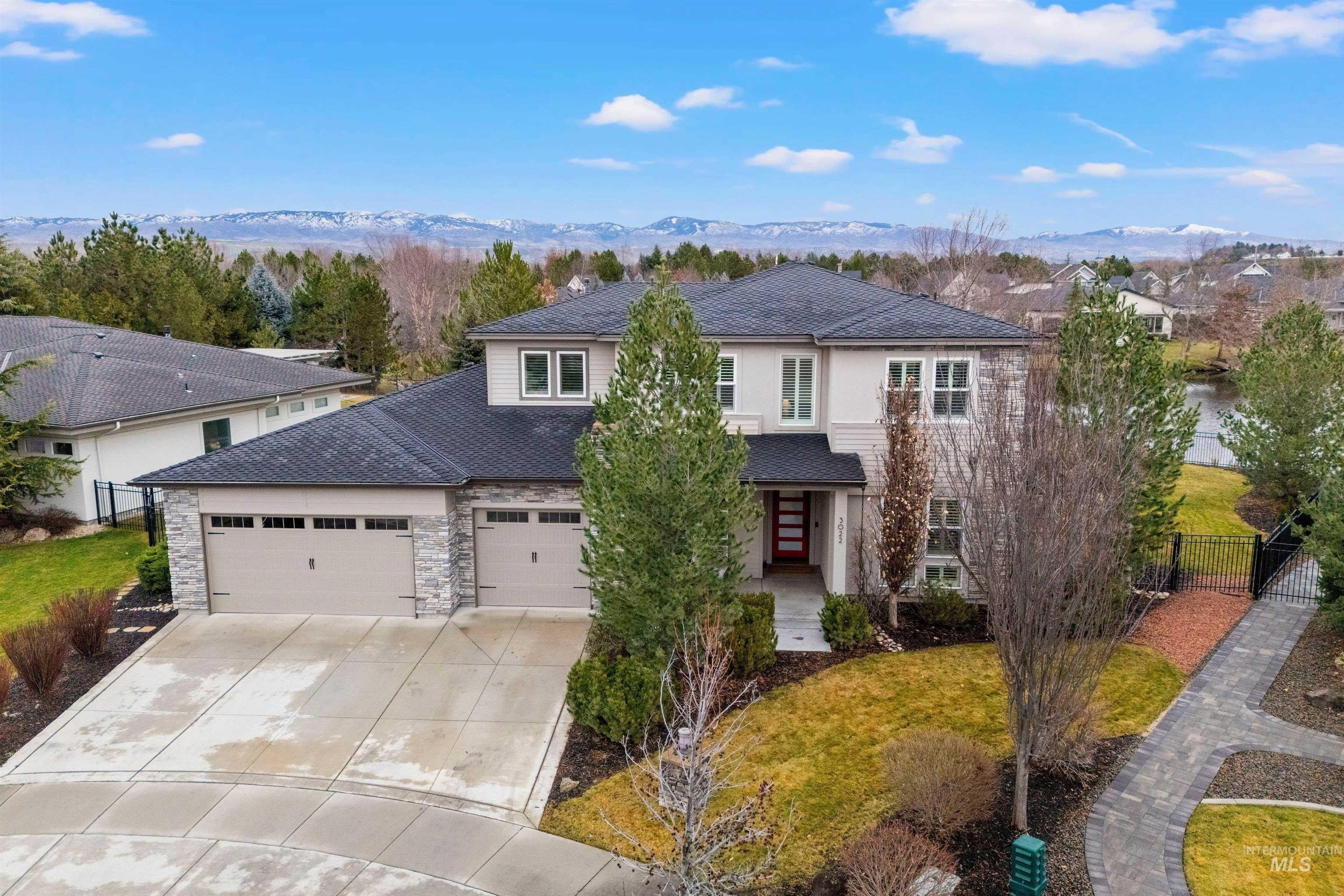 3022 S Creek Pointe Ln