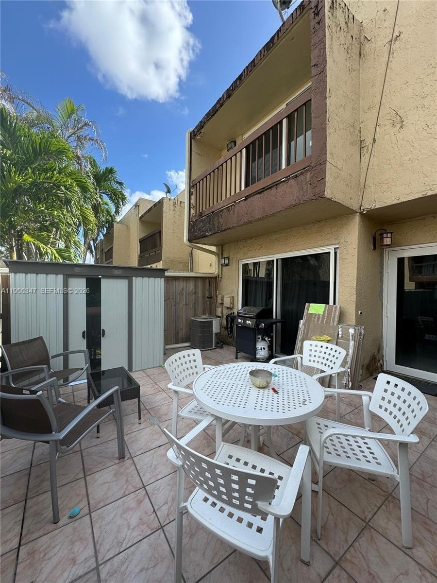 Condo 3BR 3BA - 6315 SW 138th Ct, Miami, FL