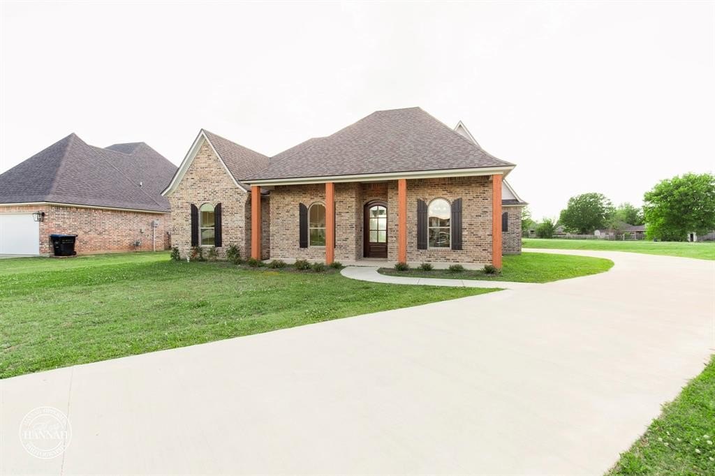 Single Family 4BR 3BA - 319 Newport, Benton, LA