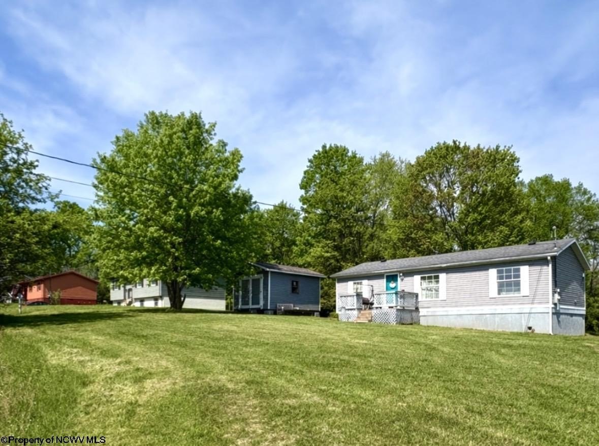 Single Family 3BR 2BA - 462 Spring Hills Road, Grafton, WV