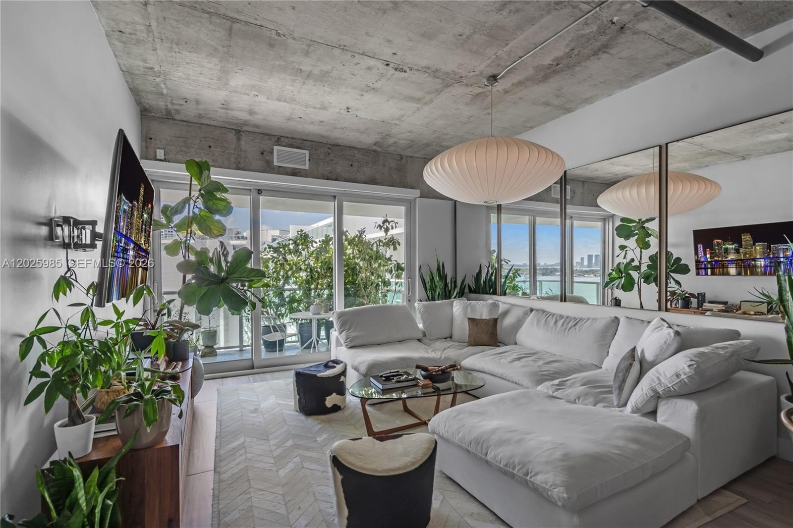 Condo 1BR 1BA - 1000 West Ave, Miami  Beach, FL