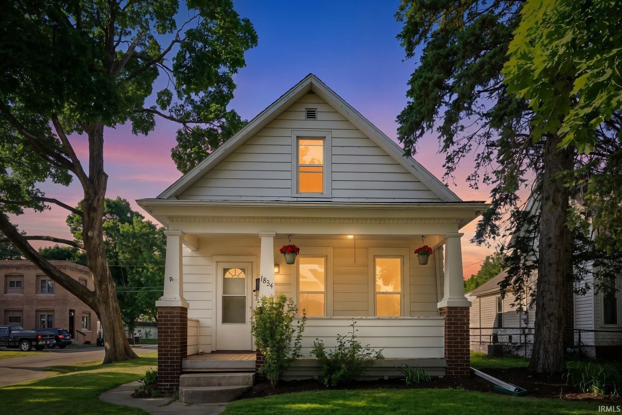 Single Family 3BR 2BA - 1834 Howell Street, Fort Wayne, IN