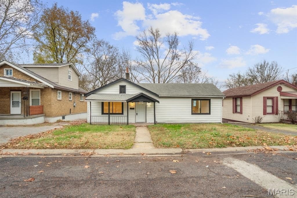 Single Family 2BR 1BA - 5444 Janet Avenue, Jennings, MO