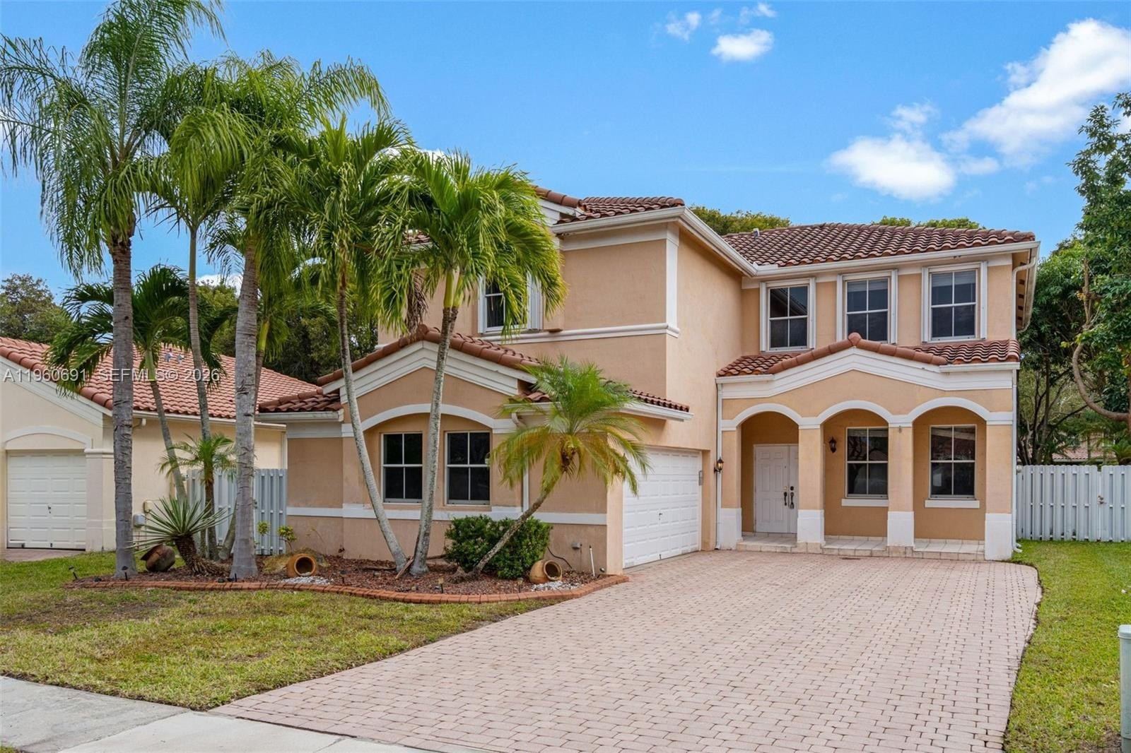 Single Family 4BR 4BA - 3617 SW 165th Ave, Miramar, FL