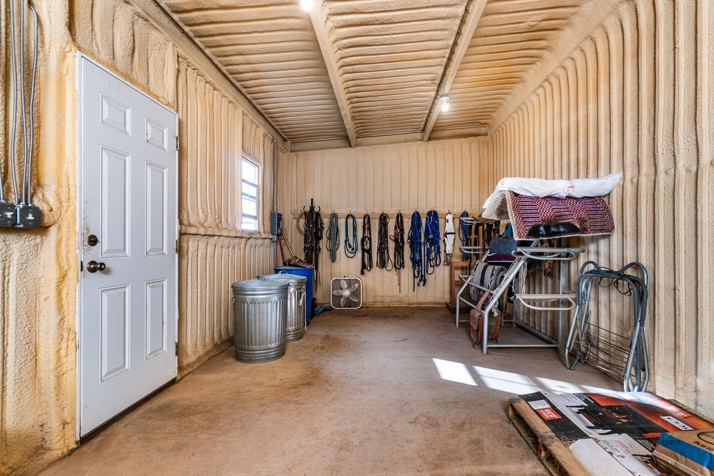 Single Family 3BR 2BA - 1045 US HWY 87, Tulia, TX