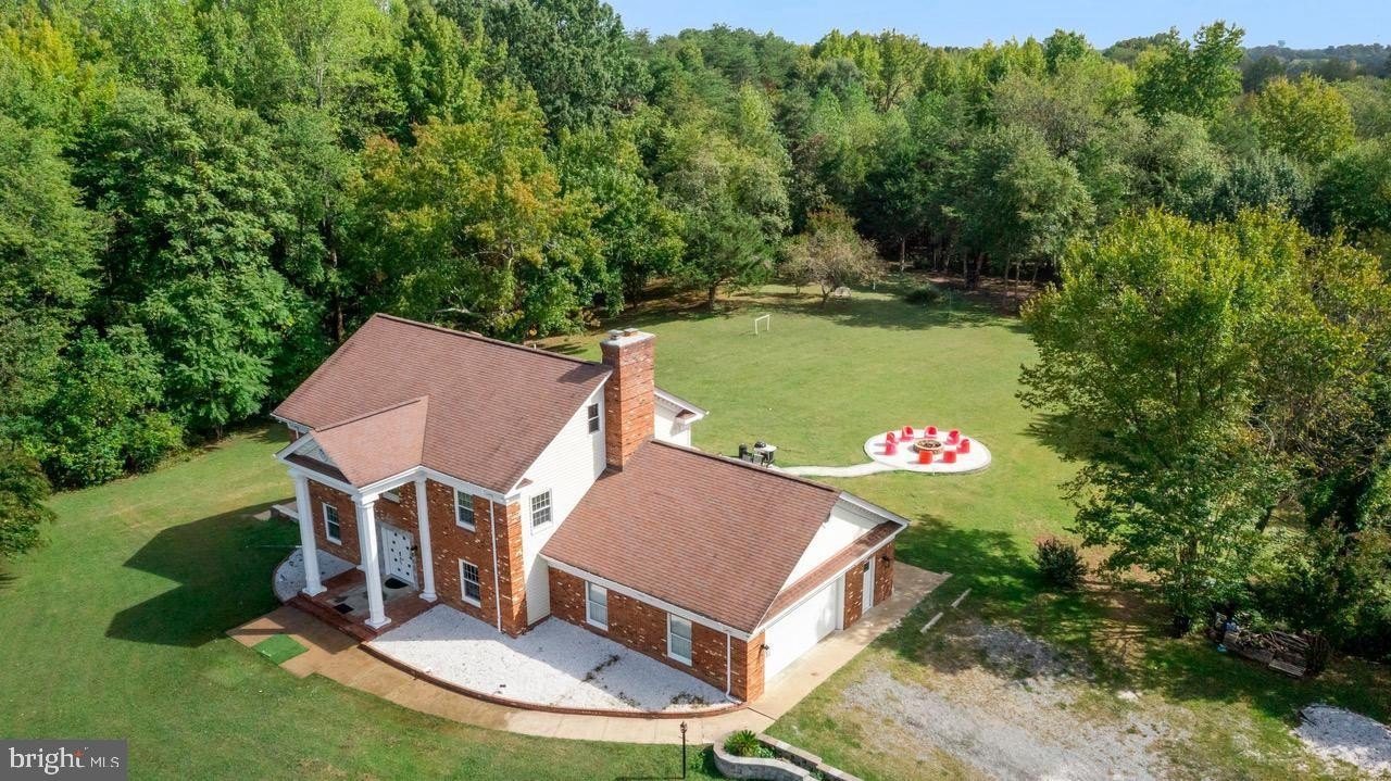 Single Family 5BR 5BA - 19 TWIN SPRINGS DR, FREDERICKSBURG, VA
