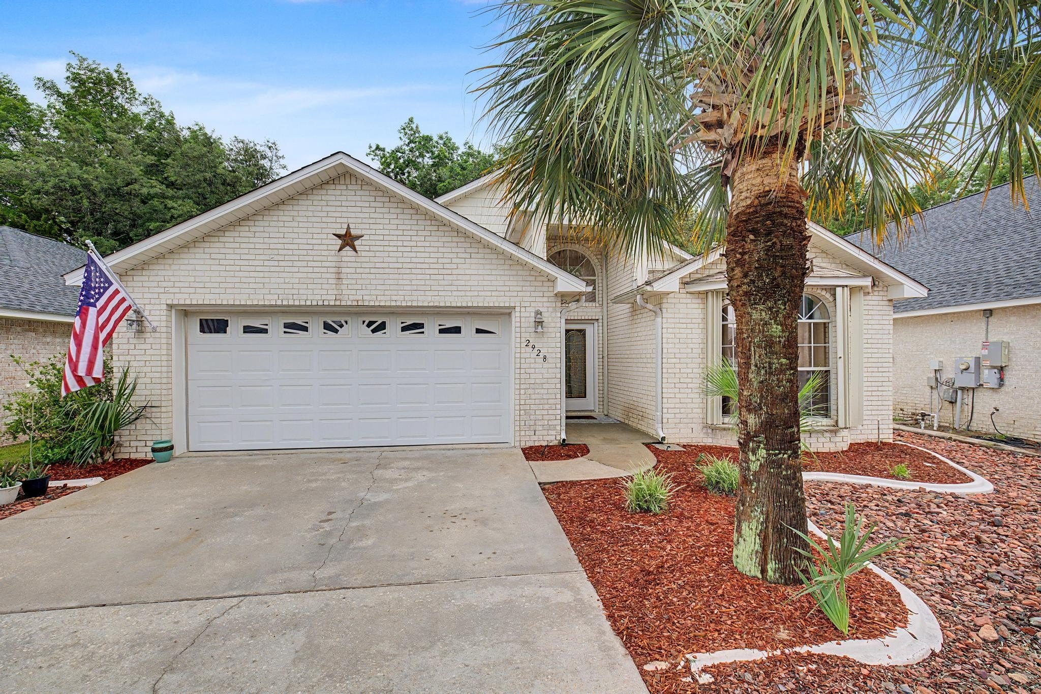 Single Family 3BR 2BA - 2928 Hidden Bay Boulevard, Navarre, FL
