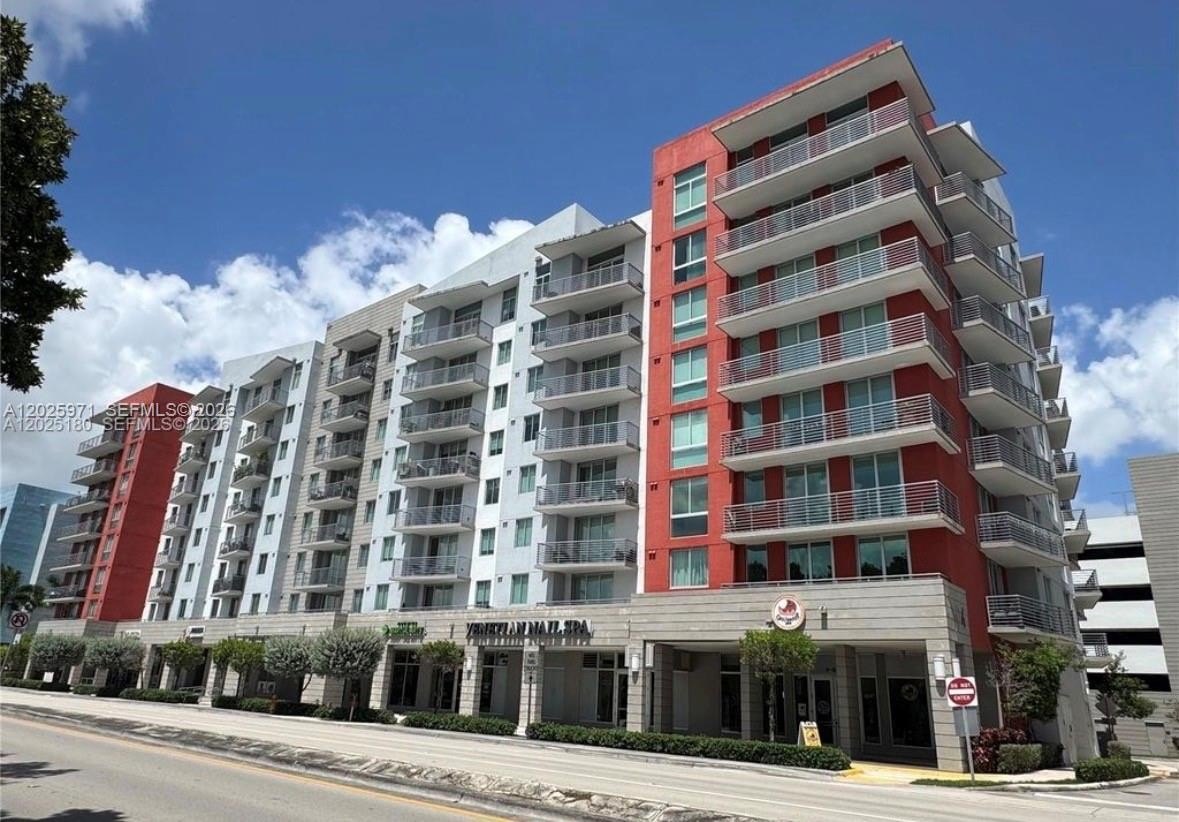 Condo 1BR 1BA - 7875 NW 107th Ave, Doral, FL