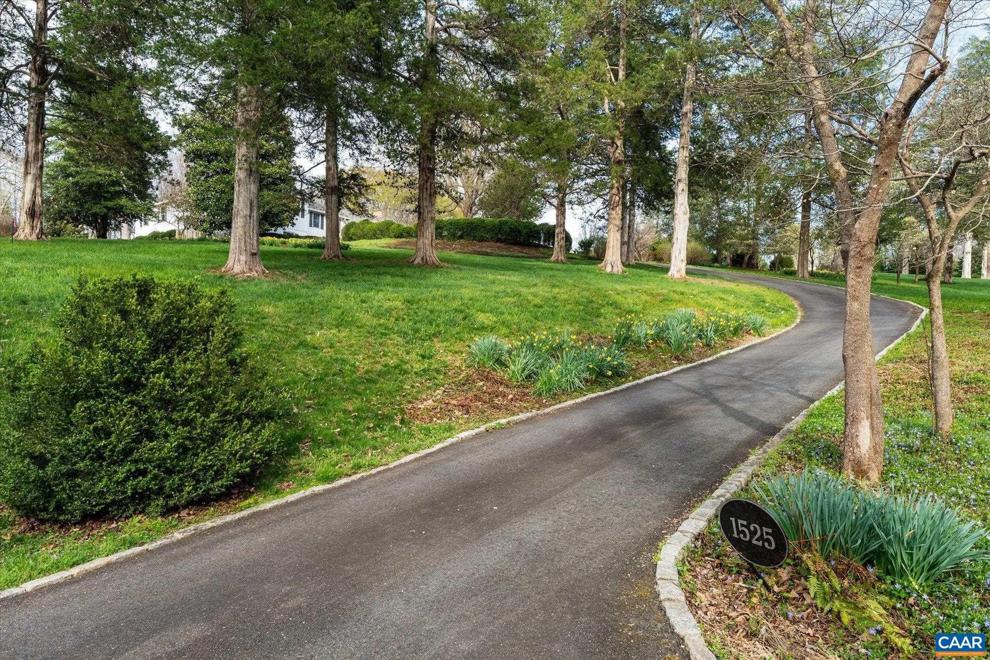 Single Family 4BR 6BA - 1525 BROOK HILL LN, CHARLOTTESVILLE, VA