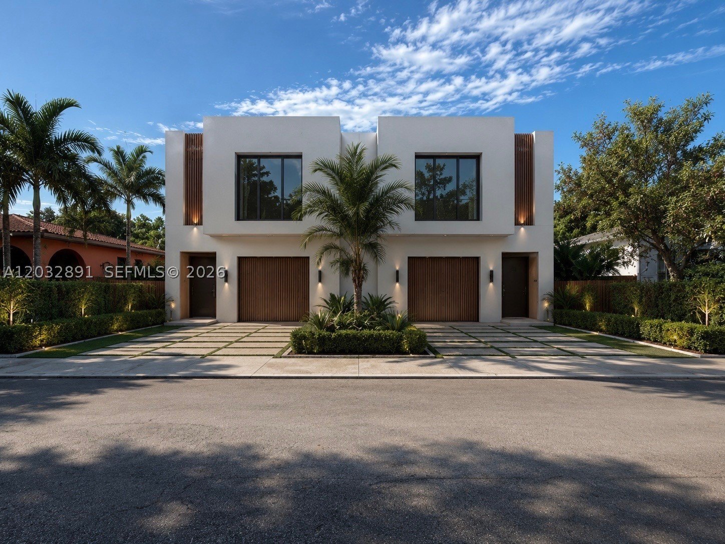Single Family 6BR 4BA - 5860 SW 19th St, Miami, FL