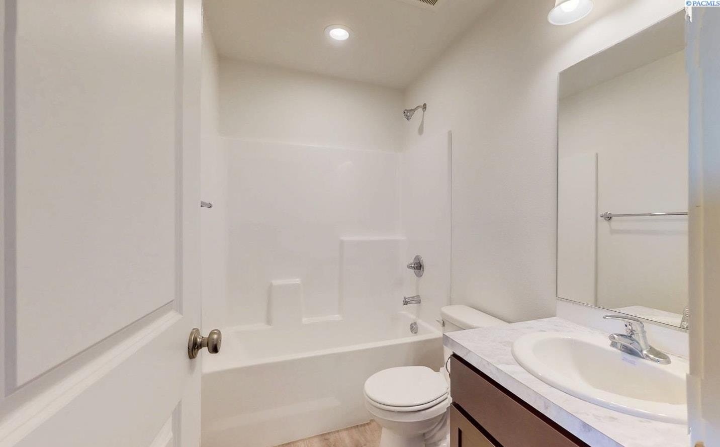 Other 3BR 3BA - 4738 W Quinault Place, Kennewick, WA