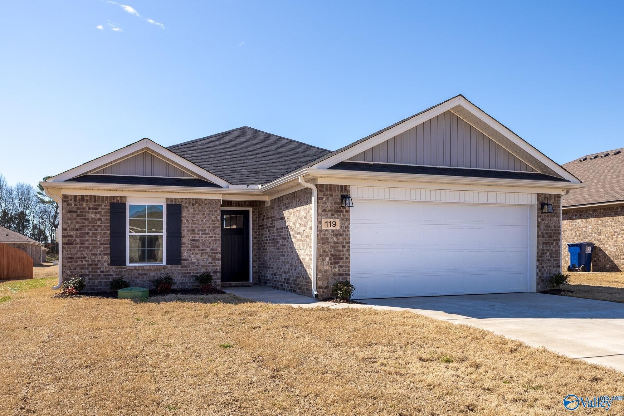 Single Family 3BR 2BA - 119 Domingues Avenue, Meridianville, AL