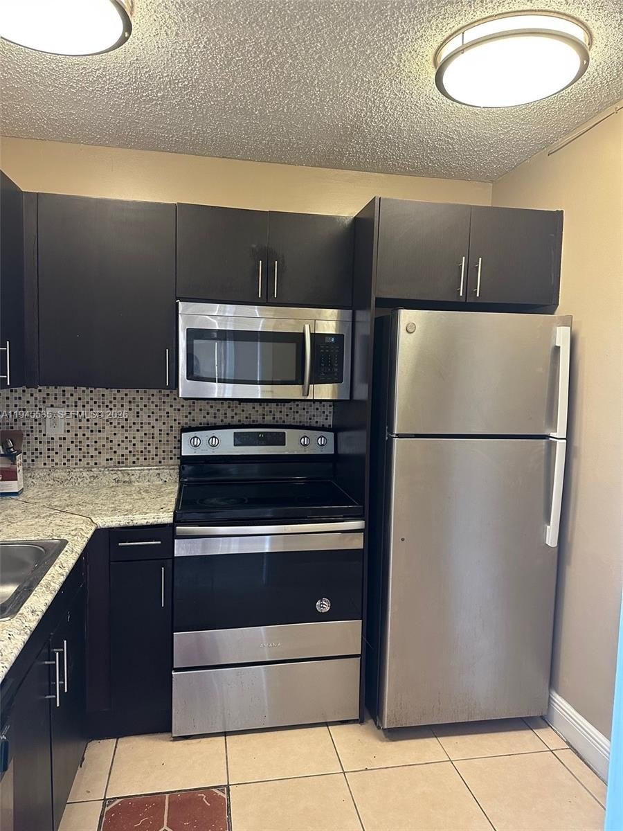 Condo 2BR 2BA - 488 NW 165th St Rd, Miami, FL