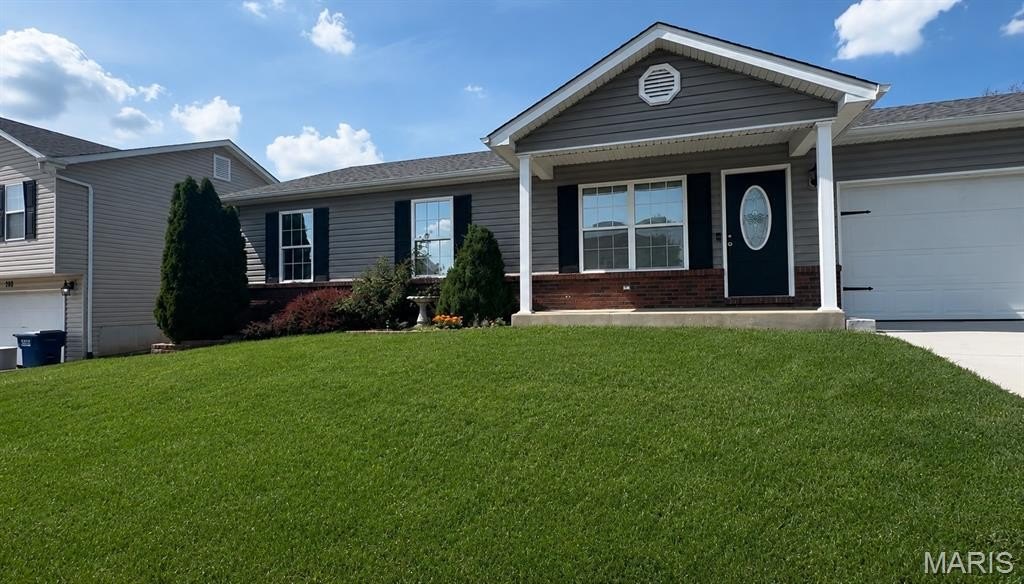 Single Family 4BR 3BA - 110 Chestnut Ridge Drive, Wright City, MO