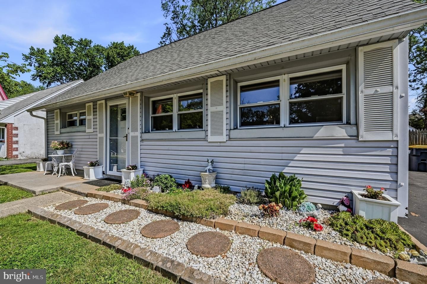 Single Family 4BR 1BA - 1525 BARTLESON RD, WILMINGTON, DE