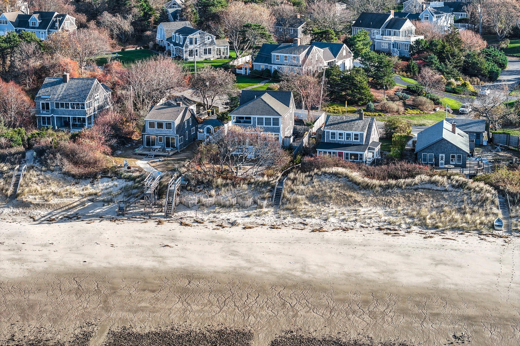 Single Family 3BR 2BA - 240 Robbins Hill Road, Brewster, MA
