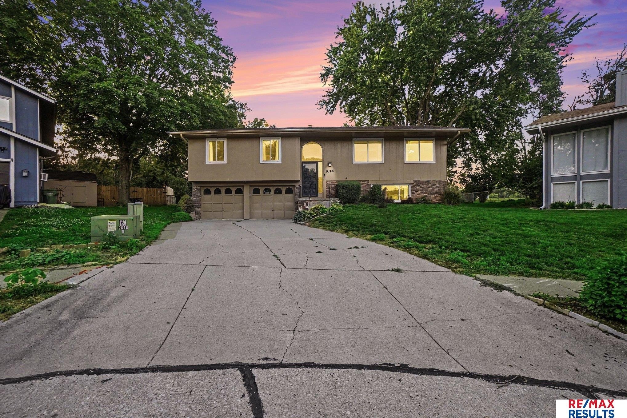 Single Family 3BR 3BA - 1014 Julius Place, Bellevue, NE