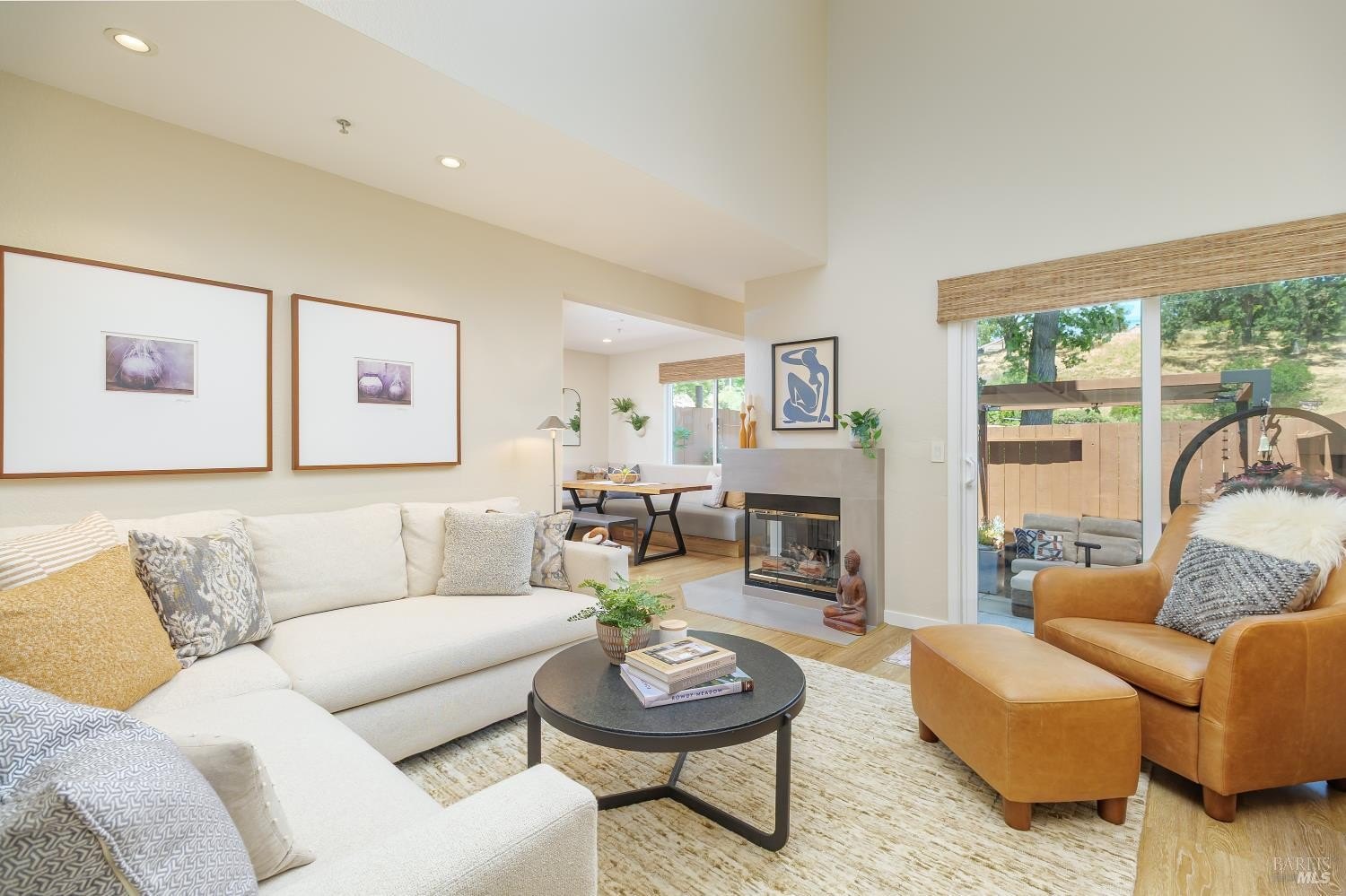 Single Family 3BR 3BA - 9 Cricklewood Drive, Novato, CA
