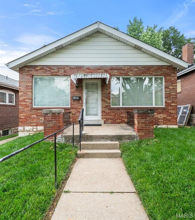 Single Family 2BR 1BA - 4309 Dewey Avenue, St Louis, MO