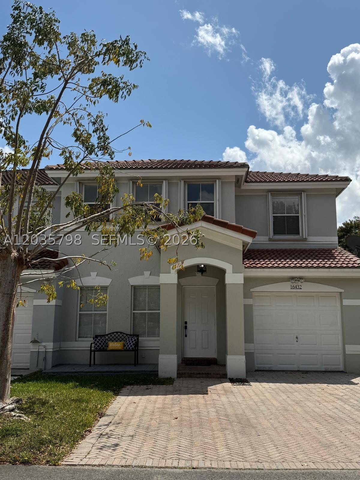 Single Family 3BR 3BA - 16432 SW 47th Ter, Miami, FL
