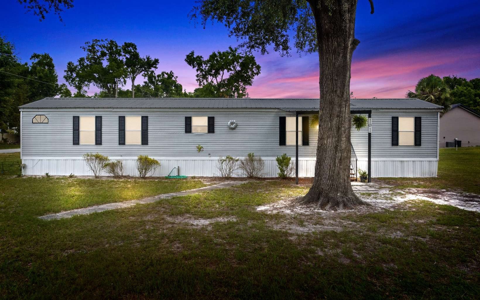 Manufactured Housing 2BR 2BA - 101 NE SENTER AVENUE, Branford, FL
