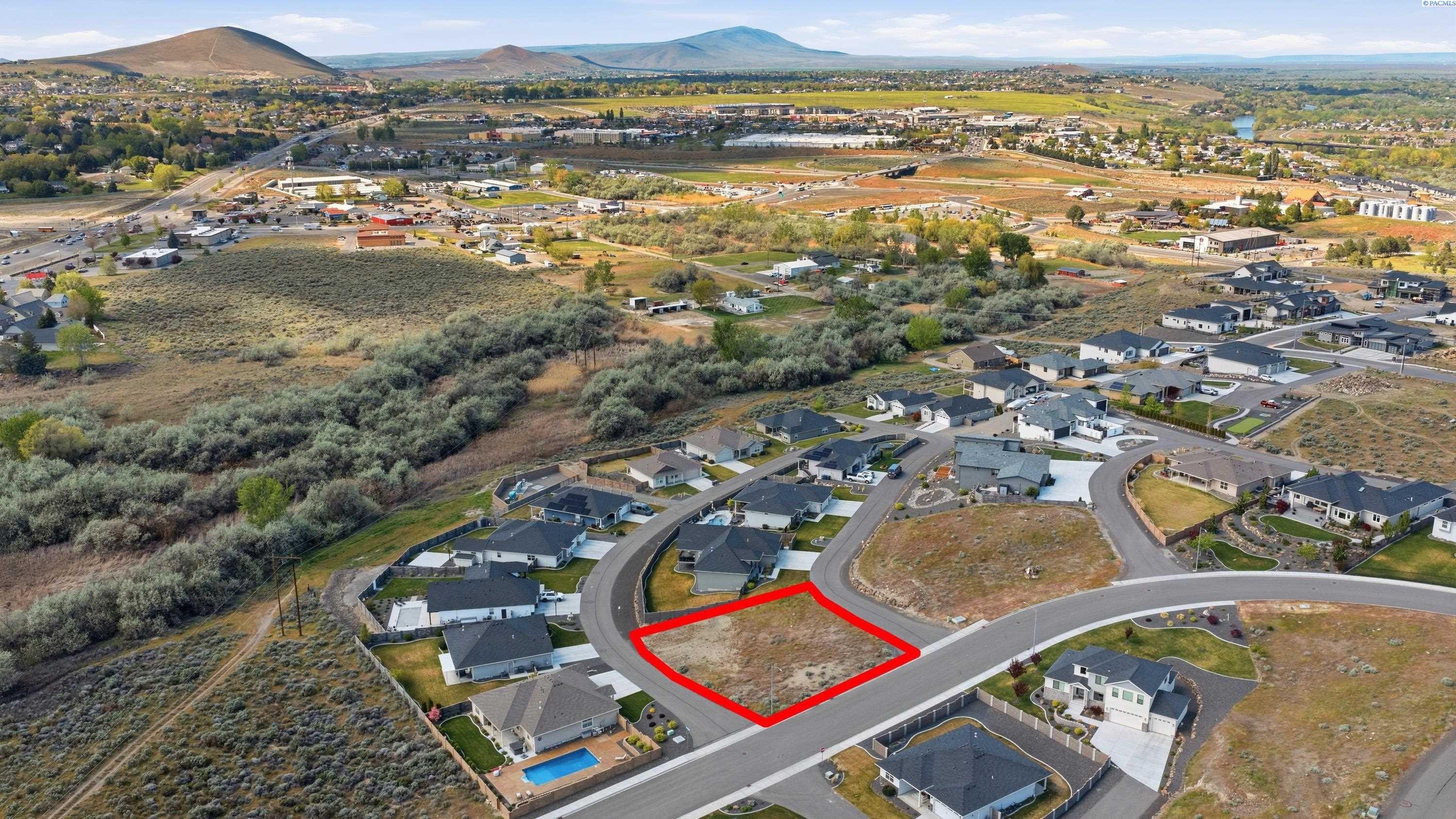 Other 5BR 3BA - 1045 Suncrest Trl, Richland, WA