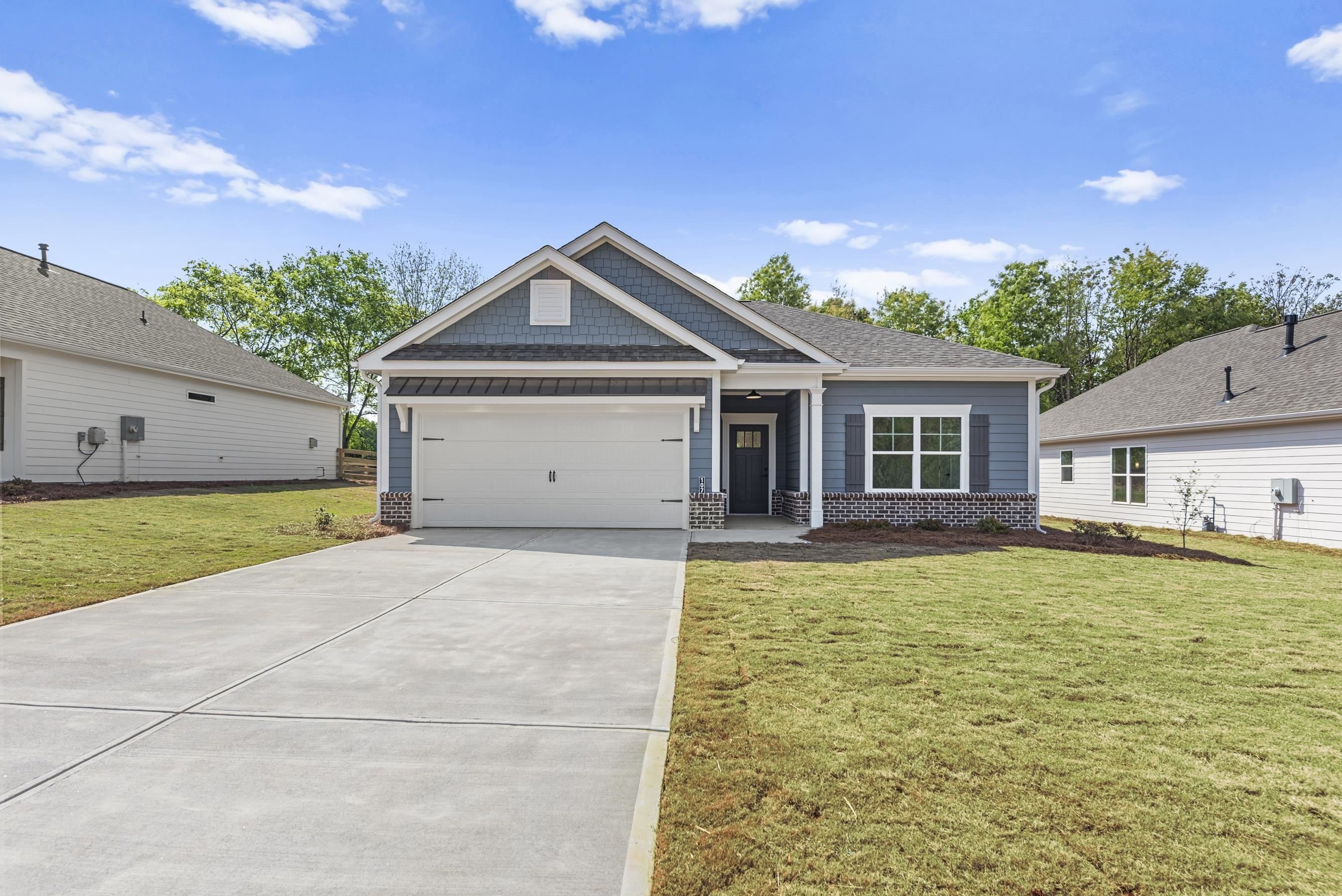 Single Family 3BR 2BA - 107 COTTAGE GROVE CIRCLE, Eatonton, GA