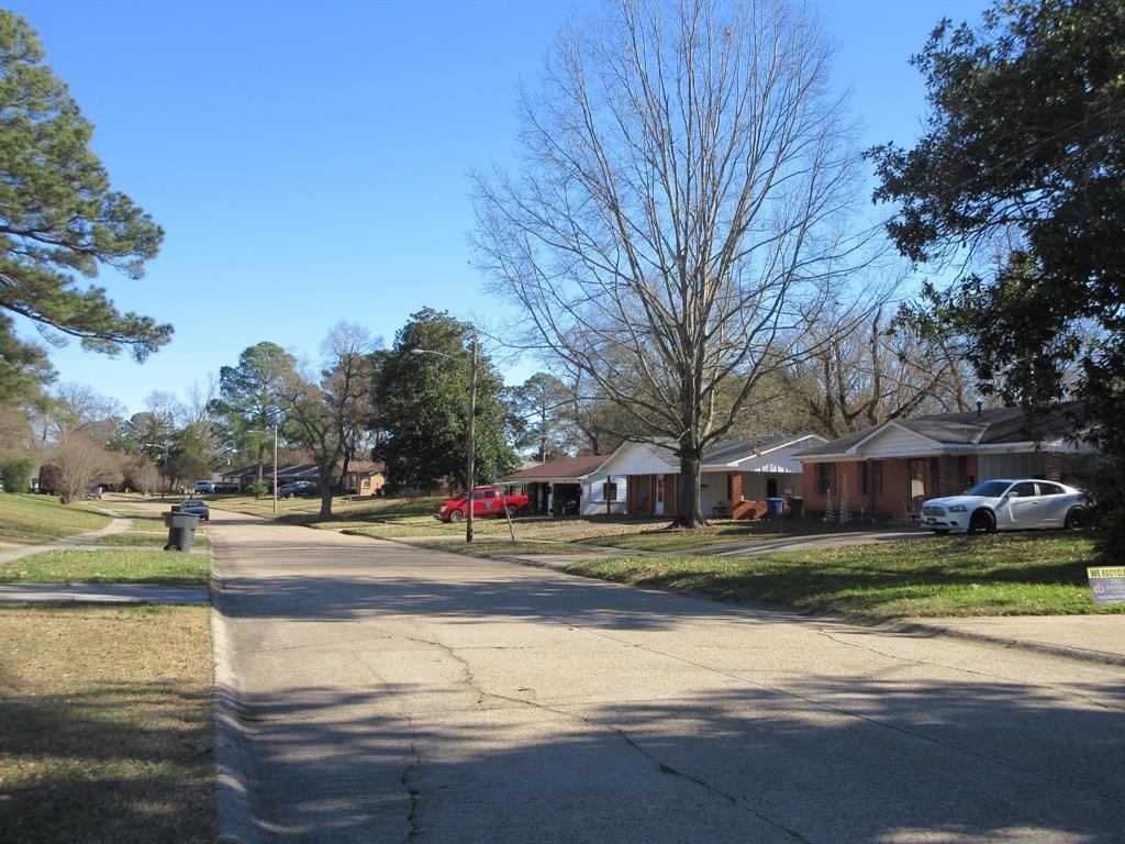 Single Family 4BR 3BA - 641 Kingridge Place, Shreveport, LA